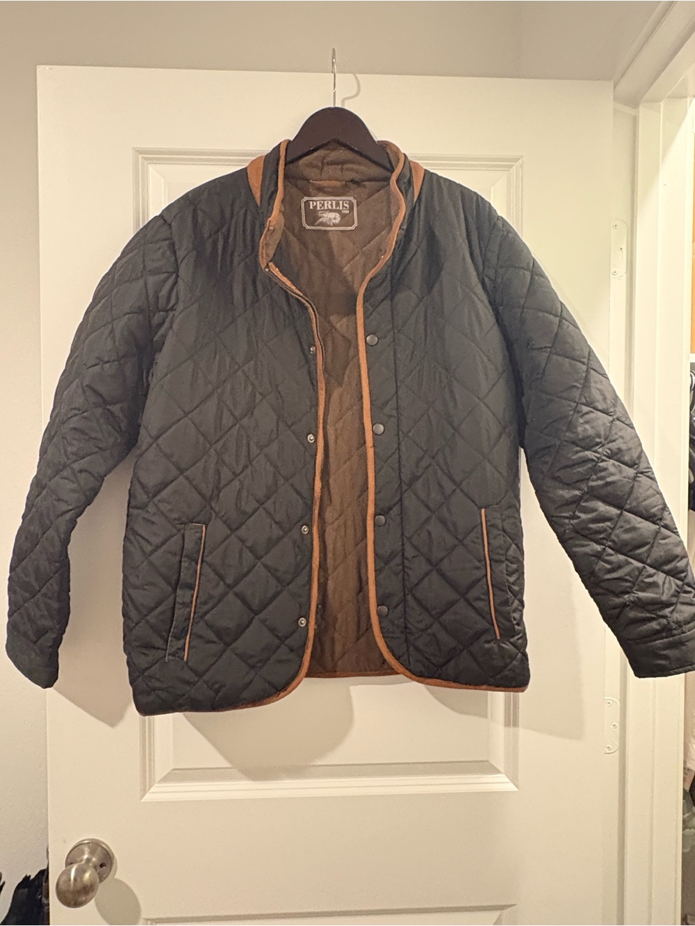Perlis Men's Quilted Lightweight Jacket in Black with Brown Trim